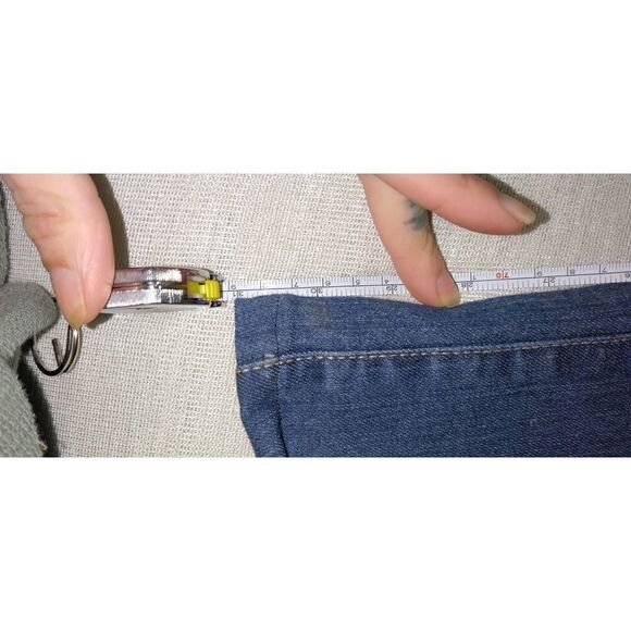 NWT NYJD BILLIE MINI BOOTCUT JEANS SIZE 0 DARK WASH - Picture 6 of 7